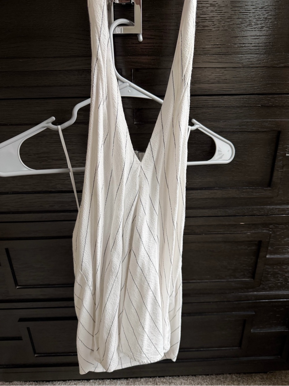 Lalavon Women’s White Open-back Haltertop